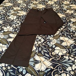 Limited Cassidy Fit brown dress pants- Size 8L.